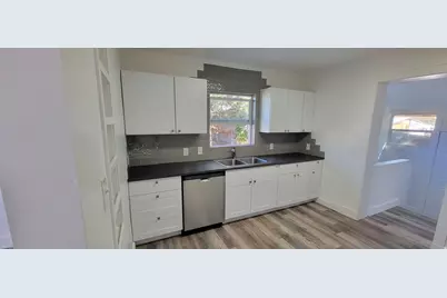 154 E Utah Ave, Tooele, UT 84074 - Photo 6