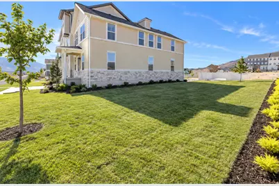 931 W Halvorsen Pkwy #225, Saratoga Springs, UT 84045 - Photo 4