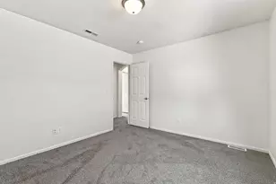 10574 S Ozarks Dr W, South Jordan, UT 84095 - Photo 16