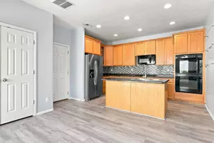 10574 S Ozarks Dr W, South Jordan, UT 84095 - Photo 8