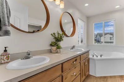188 E Centennial Cv, Lehi, UT 84043 - Photo 30