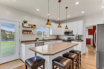 188 E Centennial Cv, Lehi, UT 84043 - Photo 22