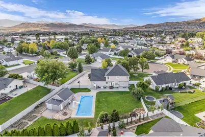 188 E Centennial Cv, Lehi, UT 84043 - Photo 8