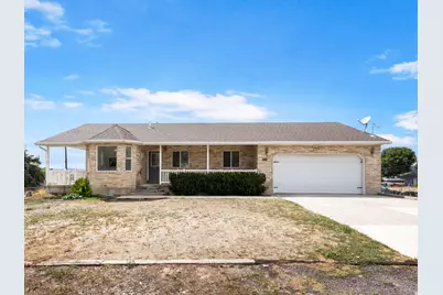 380 S 100 E, Mount Pleasant, UT 84647 - Photo 1