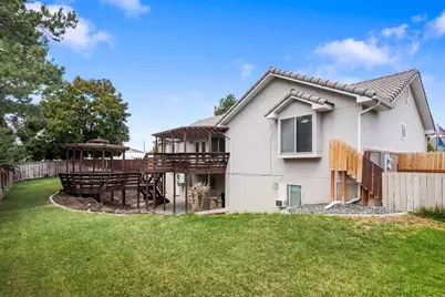1042 E Center St, Orem, UT 84097 - Photo 32