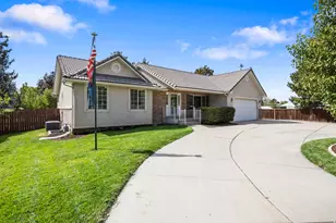 1042 E Center St, Orem, UT 84097 - Photo 1