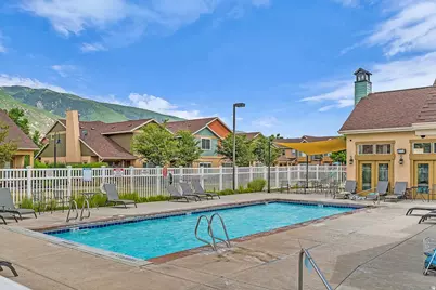 1008 N Shepard Creek Pkwy #9, Farmington, UT 84025 - Photo 32
