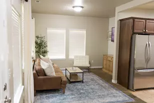 1008 N Shepard Crk Pkwy, Farmington, UT 84025 - Photo 6