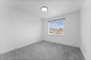 1312 E 425 S, Hyrum, UT 84319 - Photo 32