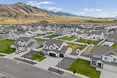 1312 E 425 S, Hyrum, UT 84319 - Photo 46