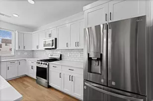 1312 E 425 S, Hyrum, UT 84319 - Photo 8