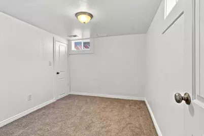 846 N Nocturne Dr W, Salt Lake City, UT 84116 - Photo 16