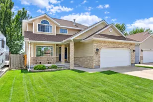 236 E Ashbrook Circle, Midvale, UT 84047 - Photo 1