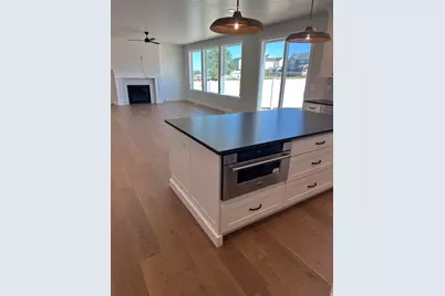811 E 350 N #2, Salem, UT 84653 - Photo 8