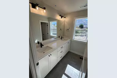 811 E 350 N #2, Salem, UT 84653 - Photo 20