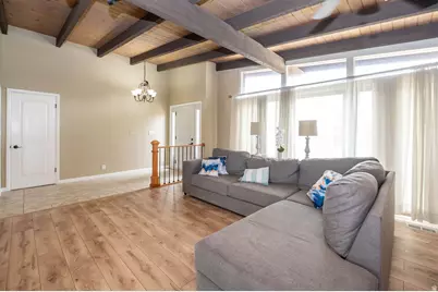 4963 S 2275 W, Roy, UT 84067 - Photo 4