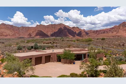 1215 N Tuweap Dr, Ivins, UT 84738 - Photo 1