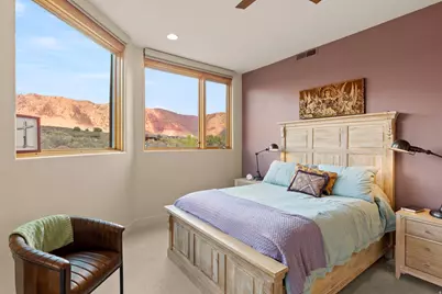 1215 N Tuweap Dr, Ivins, UT 84738 - Photo 20