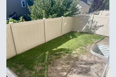 2581 W Cottonwood Dr, Lehi, UT 84048 - Photo 36