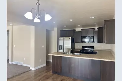 2581 W Cottonwood Dr, Lehi, UT 84048 - Photo 6