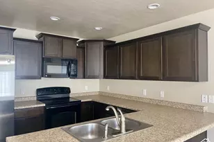2581 W Cottonwood Dr, Lehi, UT 84043 - Photo 8
