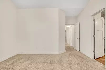 563 N 360 W, Vineyard, UT 84059 - Photo 10
