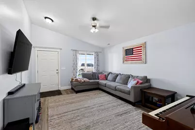 1125 S 770 W, Provo, UT 84601 - Photo 10