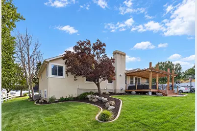 13702 S Hackamore Dr E, Draper, UT 84020 - Photo 6