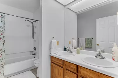 1146 N Regent Court (435 W) W #14, Orem, UT 84057 - Photo 16