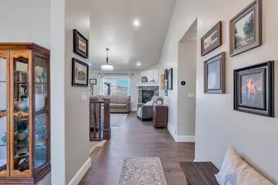 322 W Lariat Blvd, Saratoga Springs, UT 84045 - Photo 6