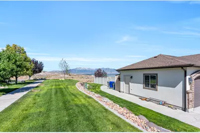 322 W Lariat Blvd, Saratoga Springs, UT 84045 - Photo 44