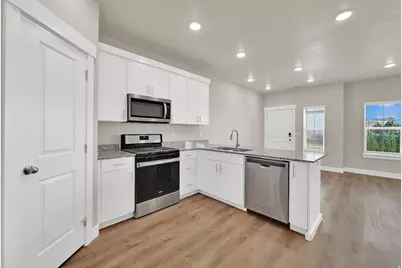 924 W 960 N, Tremonton, UT 84337 - Photo 12