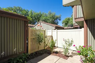 5477 S Willow Ln, Murray, UT 84107 - Photo 6