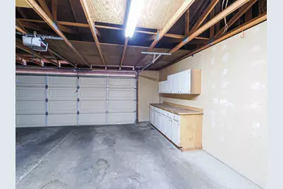 5477 S Willow Ln, Murray, UT 84107 - Photo 12