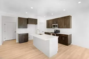 1651 S Windsong Dr, Santaquin, UT 84655 - Photo 4