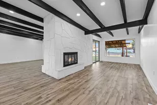 933 W 2300 N, Clinton, UT 84015 - Photo 6