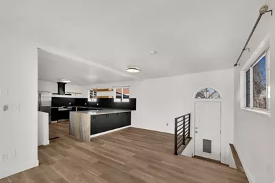 951 E South Fork Cir, Sandy, UT 84094 - Photo 4