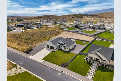 9749 N Hibiscus Ln, Eagle Mountain, UT 84005 - Photo 56