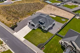 9749 N Hibiscus Ln, Eagle Mountain, UT 84005 - Photo 64
