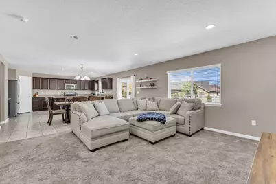 2066 W 2280 S, Woods Cross, UT 84087 - Photo 8