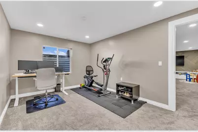 2066 W 2280 S, Woods Cross, UT 84087 - Photo 28