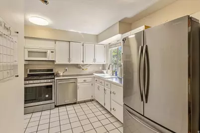 9066 S Newcastle Cir, Sandy, UT 84093 - Photo 10