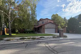 2829 E Willow Bend, Sandy, UT 84093 - Photo 2