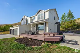 768 N Maple St, Huntsville, UT 84317 - Photo 2