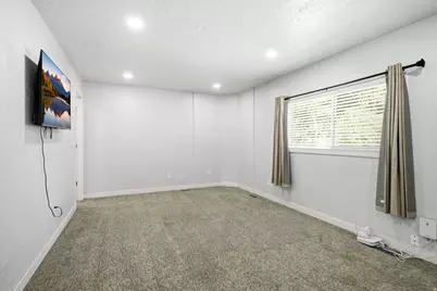 306 Cross St, Ogden, UT 84404 - Photo 4