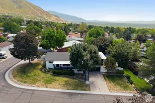 2936 E La Joya Dr S, Holladay, UT 84124 - Photo 44