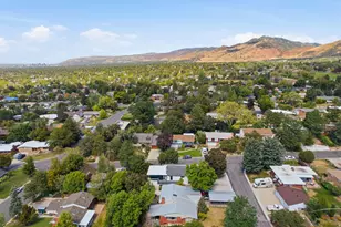 2936 E La Joya Dr S, Holladay, UT 84124 - Photo 54