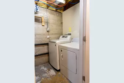 2105 W 3875 S, Roy, UT 84067 - Photo 14