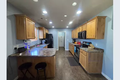 876 W 210 S, Spanish Fork, UT 84660 - Photo 4