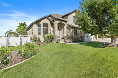 1523 N 1070 W, Pleasant Grove, UT 84062 - Photo 2
